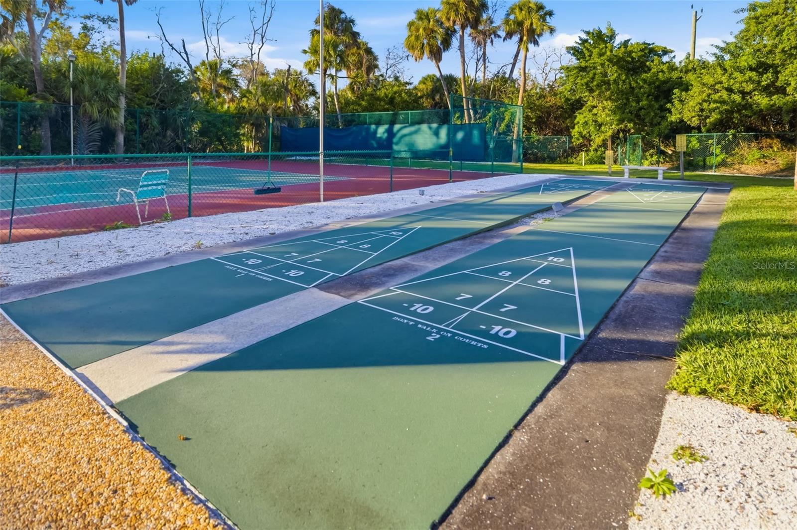 Image 52 of 56 For 5023 Village Gardens Drive 29