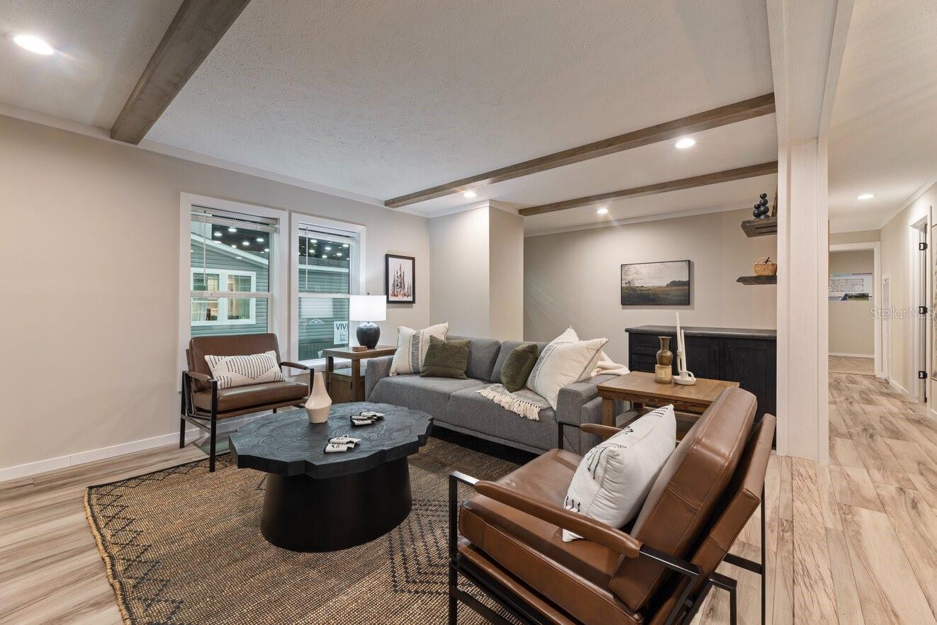 Image 18 of 66 For 18127 278th Street