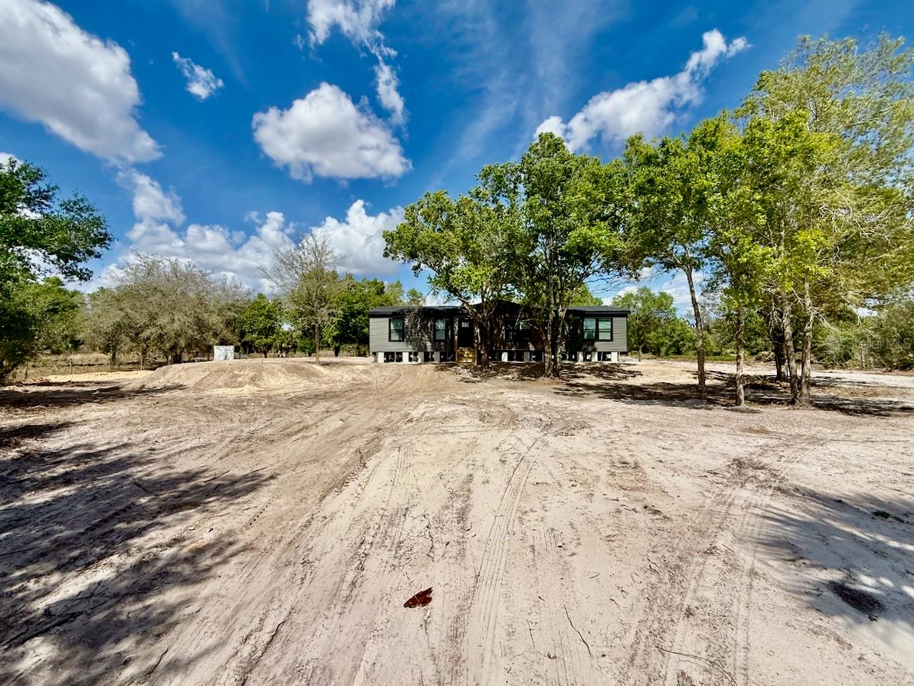 Image 63 of 66 For 18127 278th Street