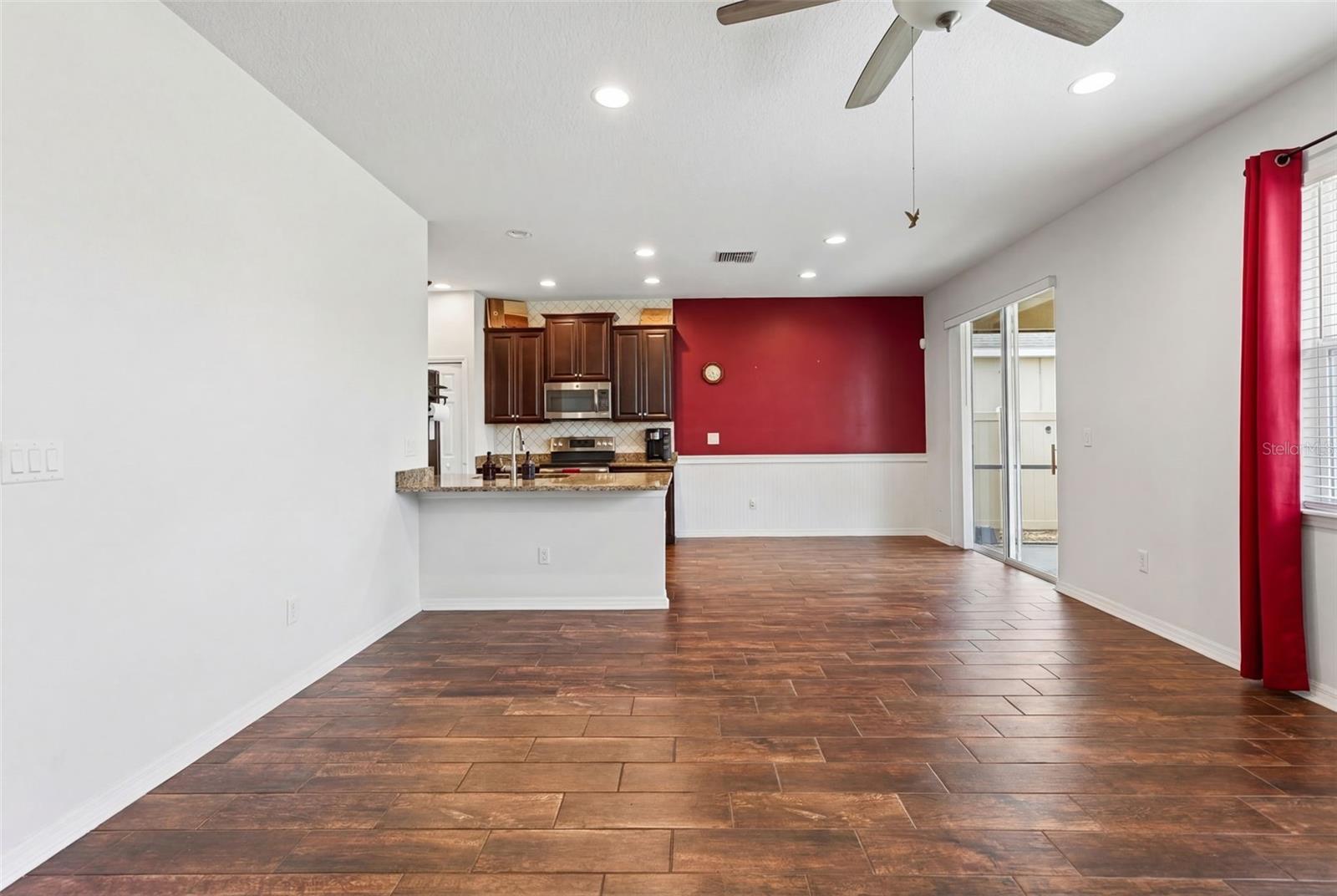 Image 10 of 41 For 10836 79th Street E