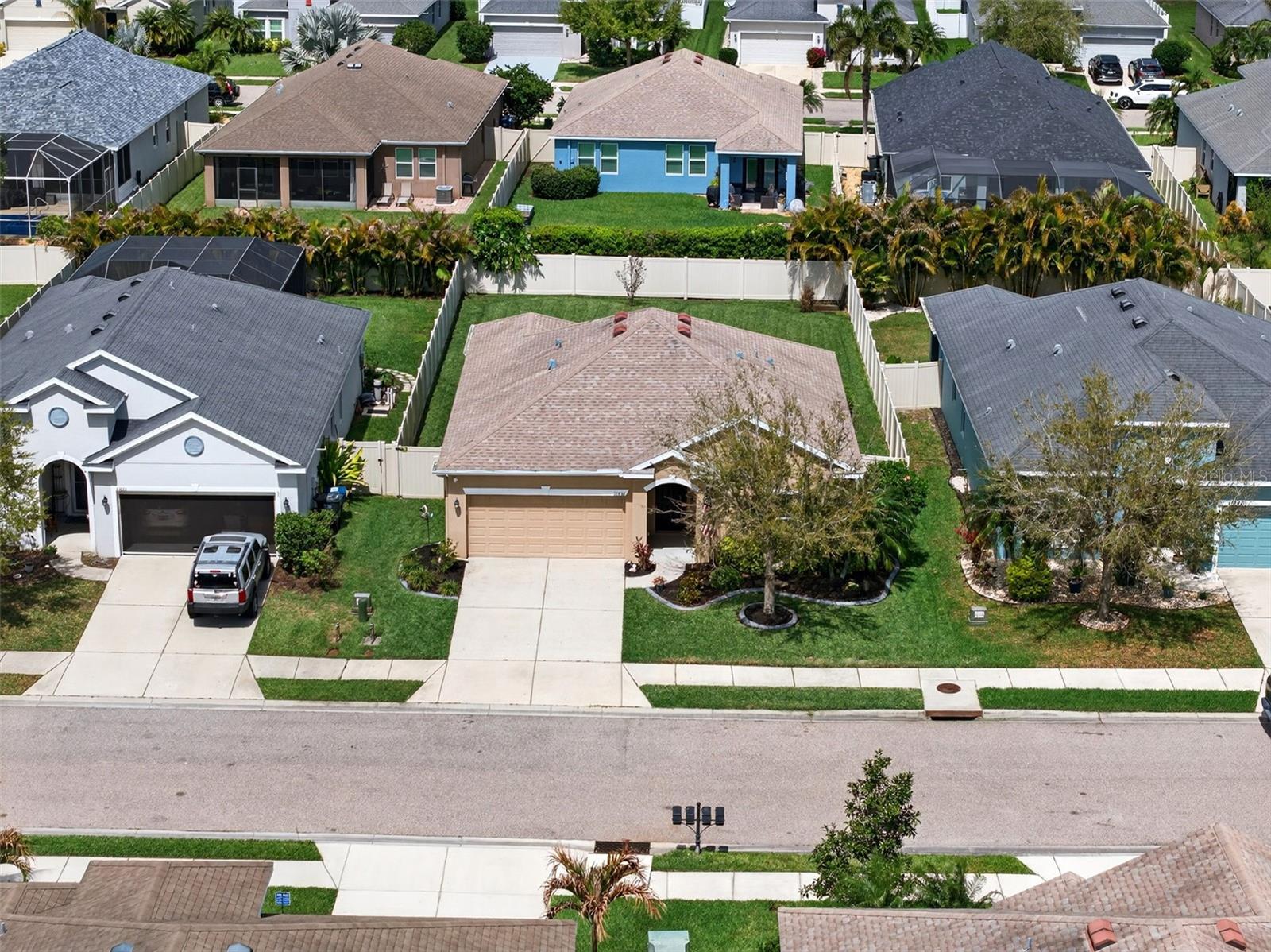 Image 3 of 41 For 10836 79th Street E