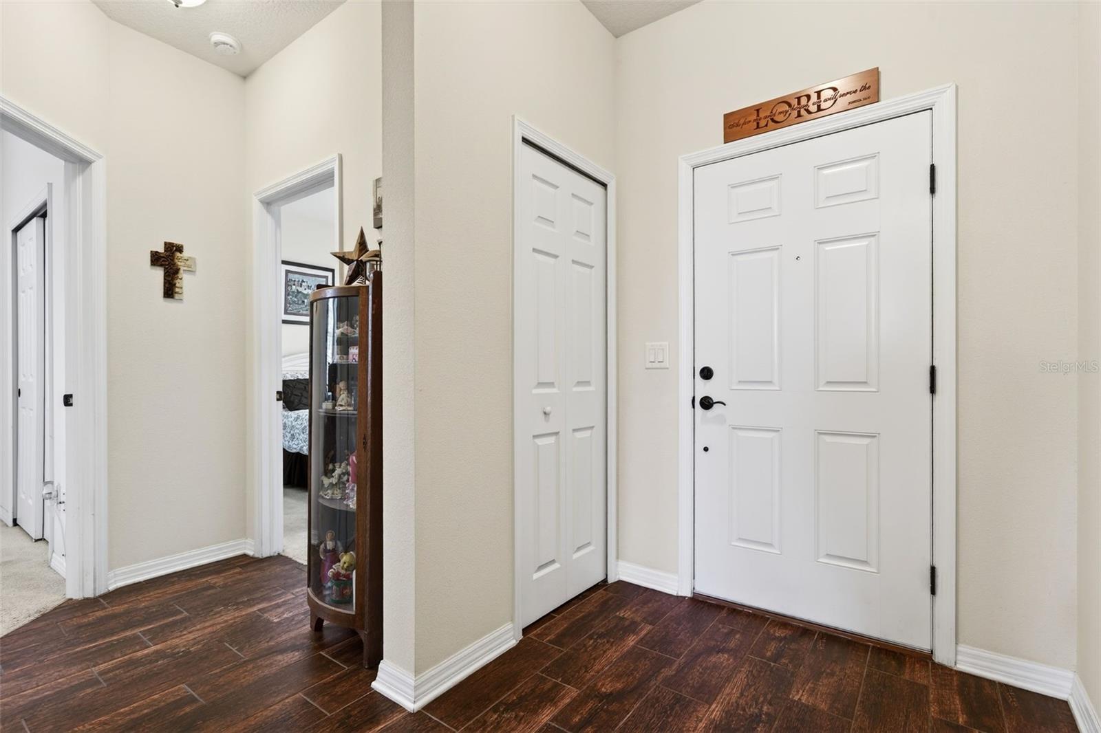 Image 6 of 41 For 10836 79th Street E