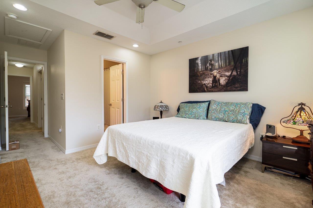 Image 15 of 23 For 7323 Black Walnut Way 4202