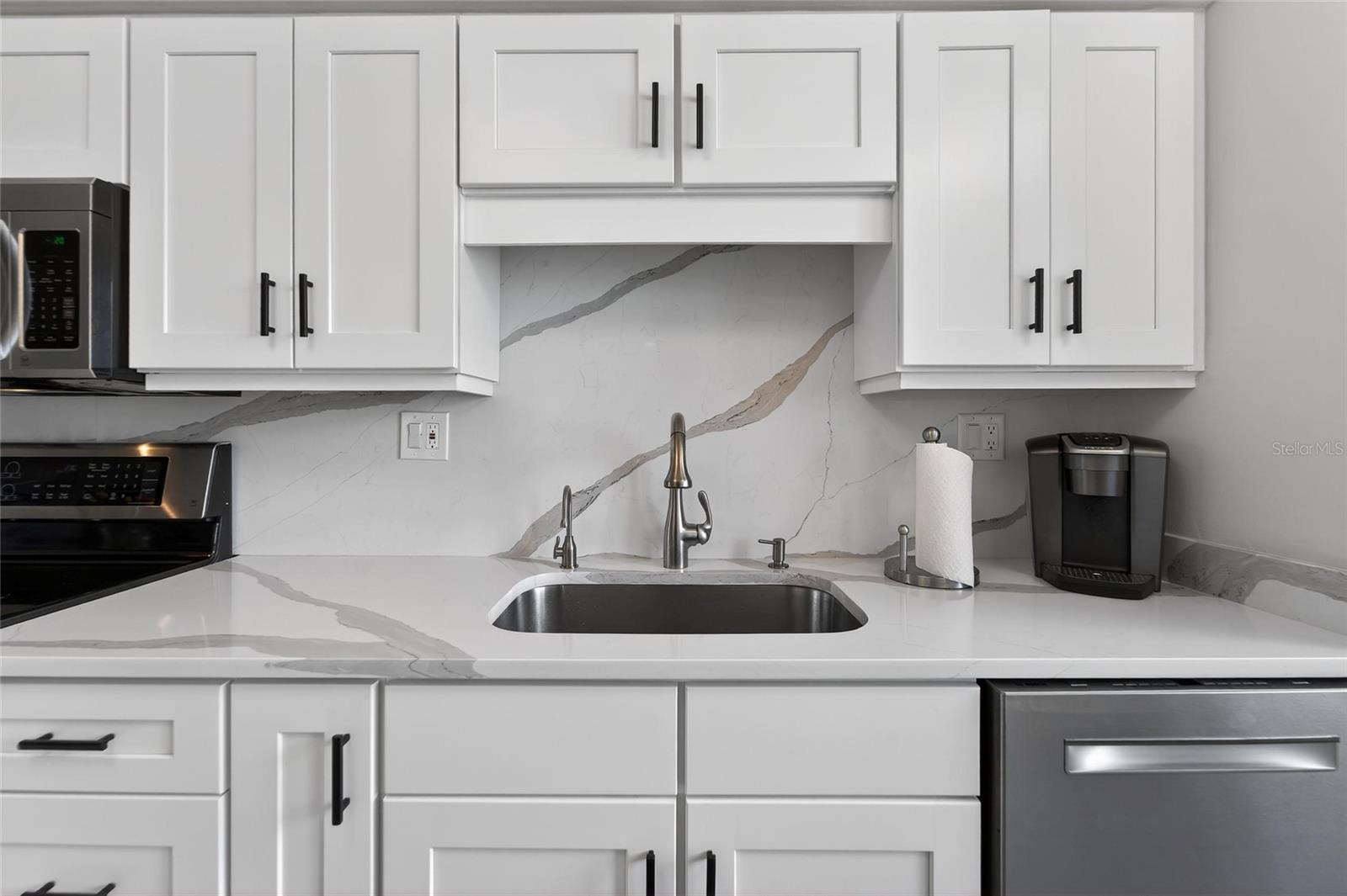 Image 14 of 62 For 803 Bayport Way 803