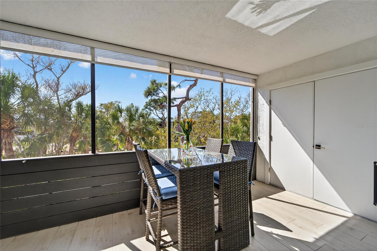 Image 42 of 62 For 803 Bayport Way 803