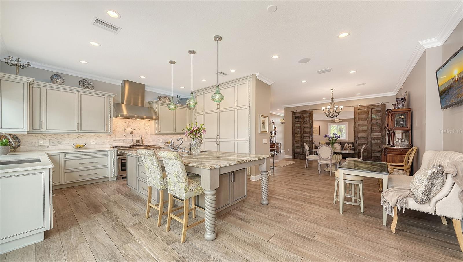 Image 18 of 81 For 536 Ketch Lane