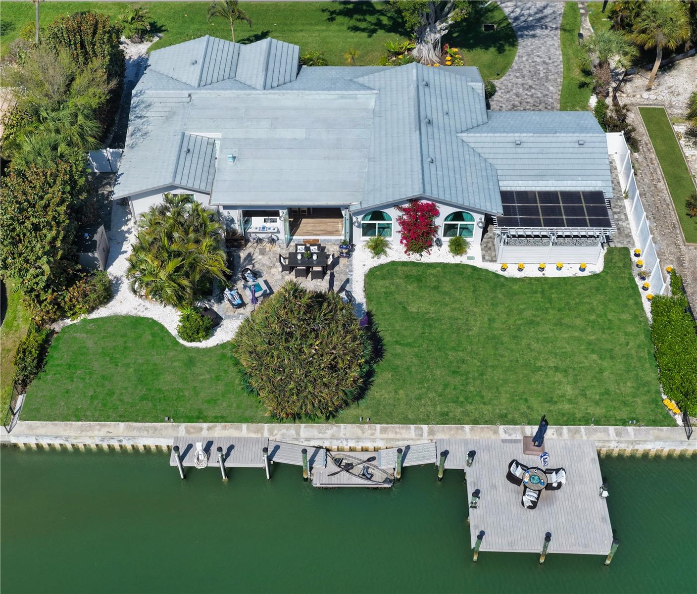 Image 2 of 81 For 536 Ketch Lane