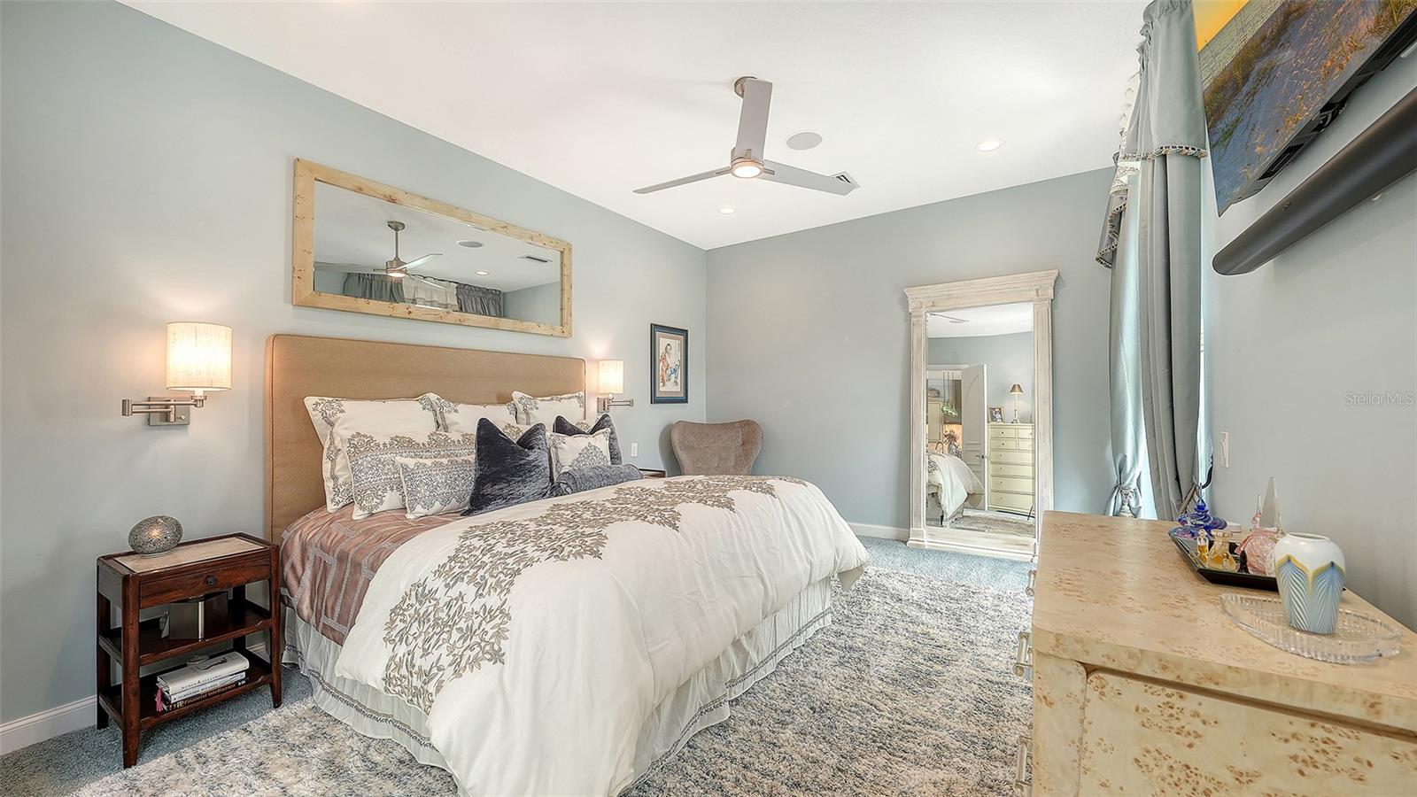 Image 27 of 81 For 536 Ketch Lane