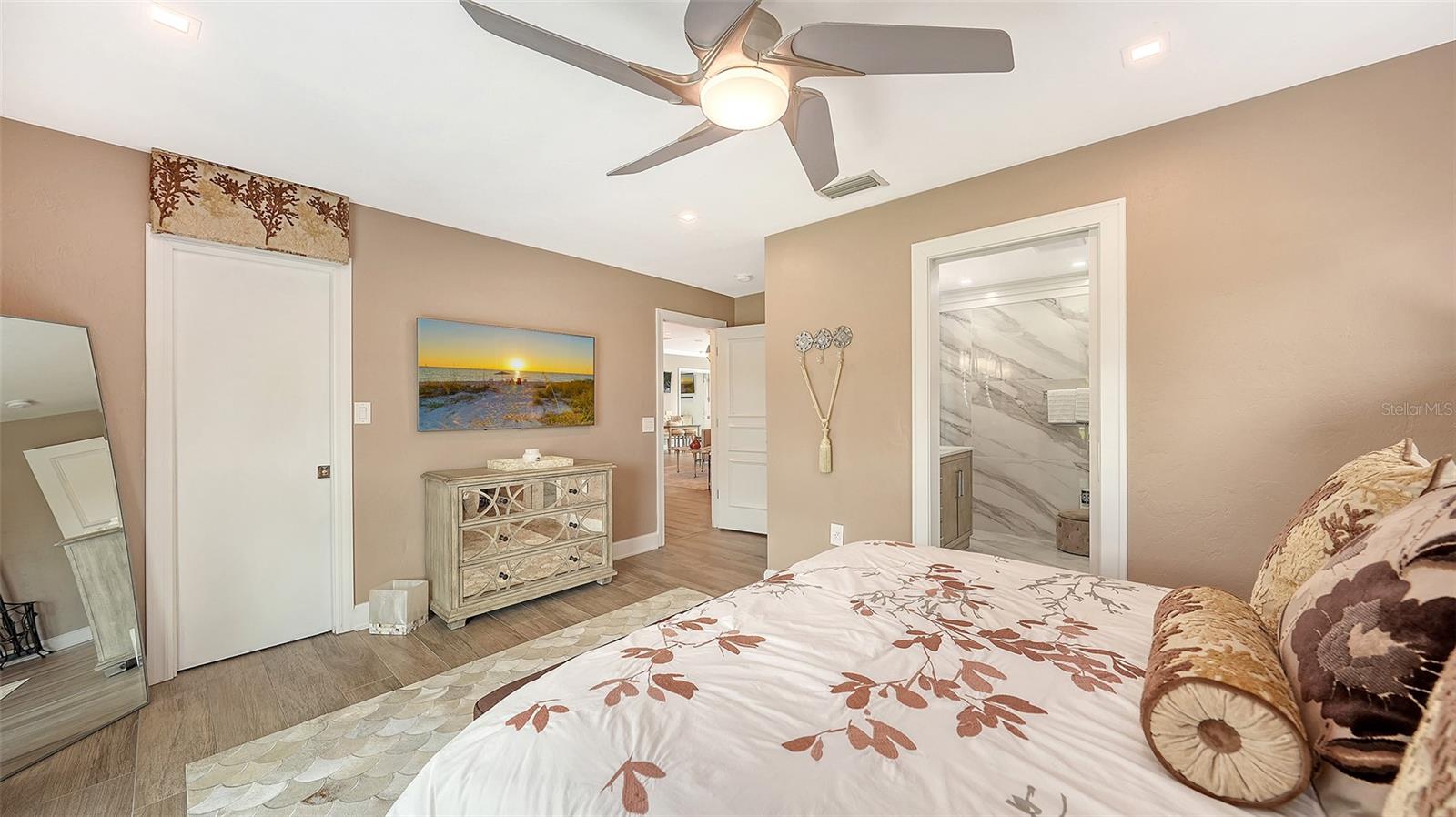 Image 36 of 81 For 536 Ketch Lane