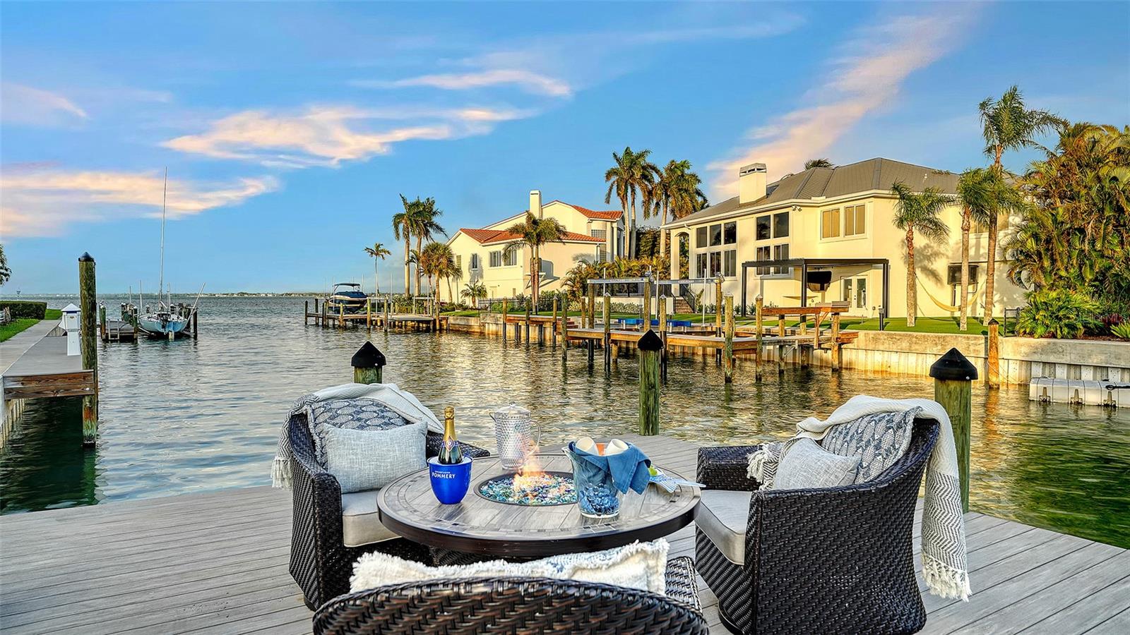 Image 5 of 81 For 536 Ketch Lane