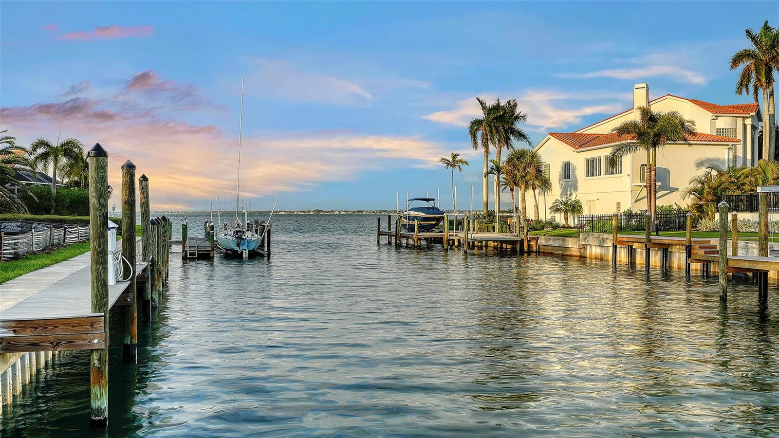 Image 55 of 81 For 536 Ketch Lane