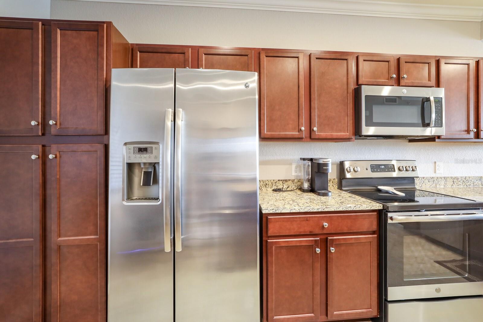 Image 4 of 45 For 16904 Vardon Terrace 304