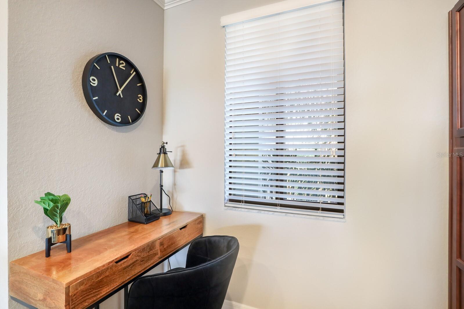 Image 5 of 45 For 16904 Vardon Terrace 304