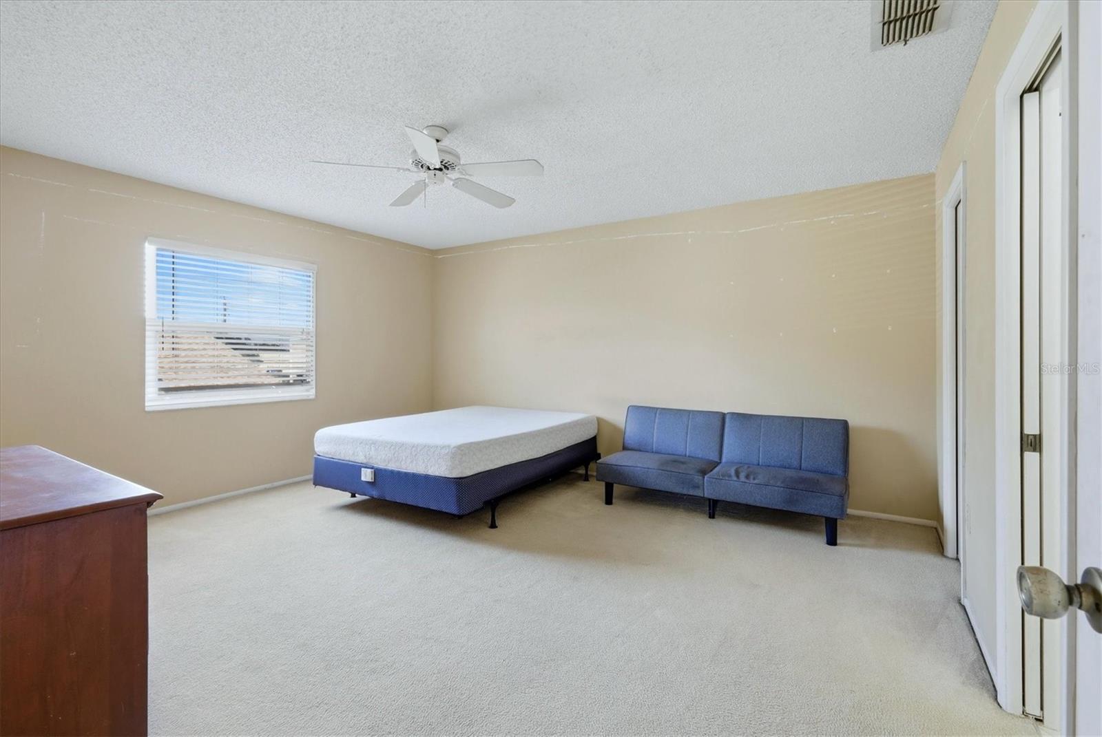 Image 13 of 25 For 4173 Center Pointe Circle 87b