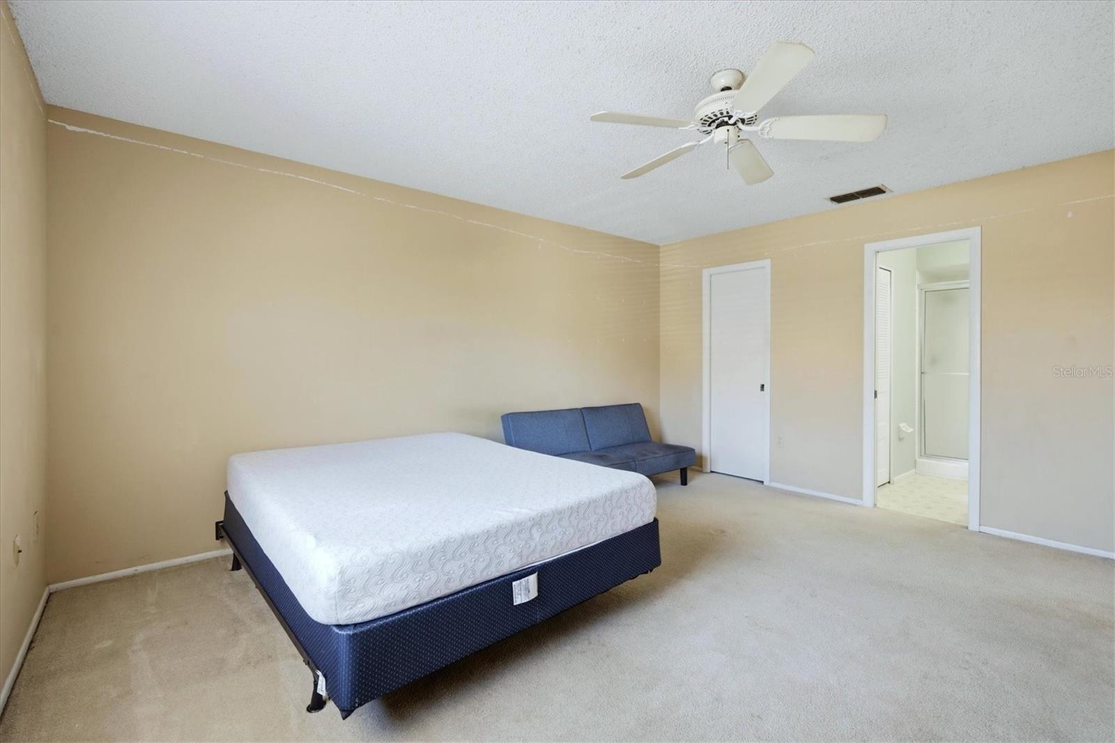 Image 14 of 25 For 4173 Center Pointe Circle 87b