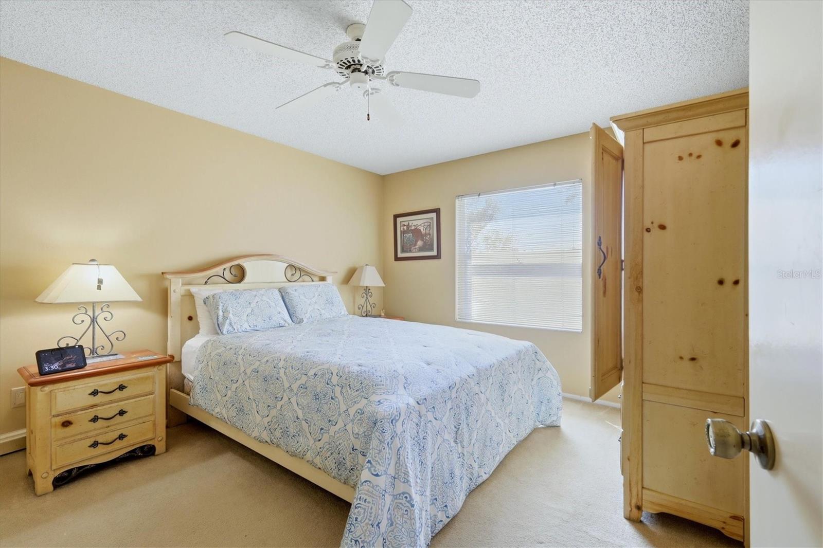 Image 16 of 25 For 4173 Center Pointe Circle 87b