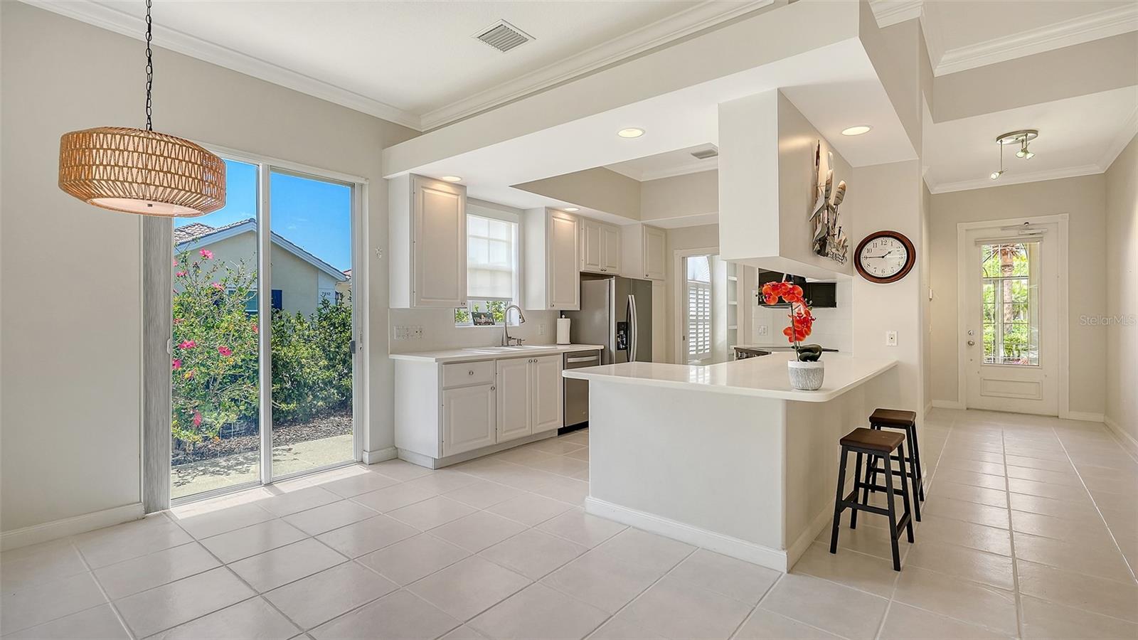 Image 21 of 100 For 7775 Uliva Way