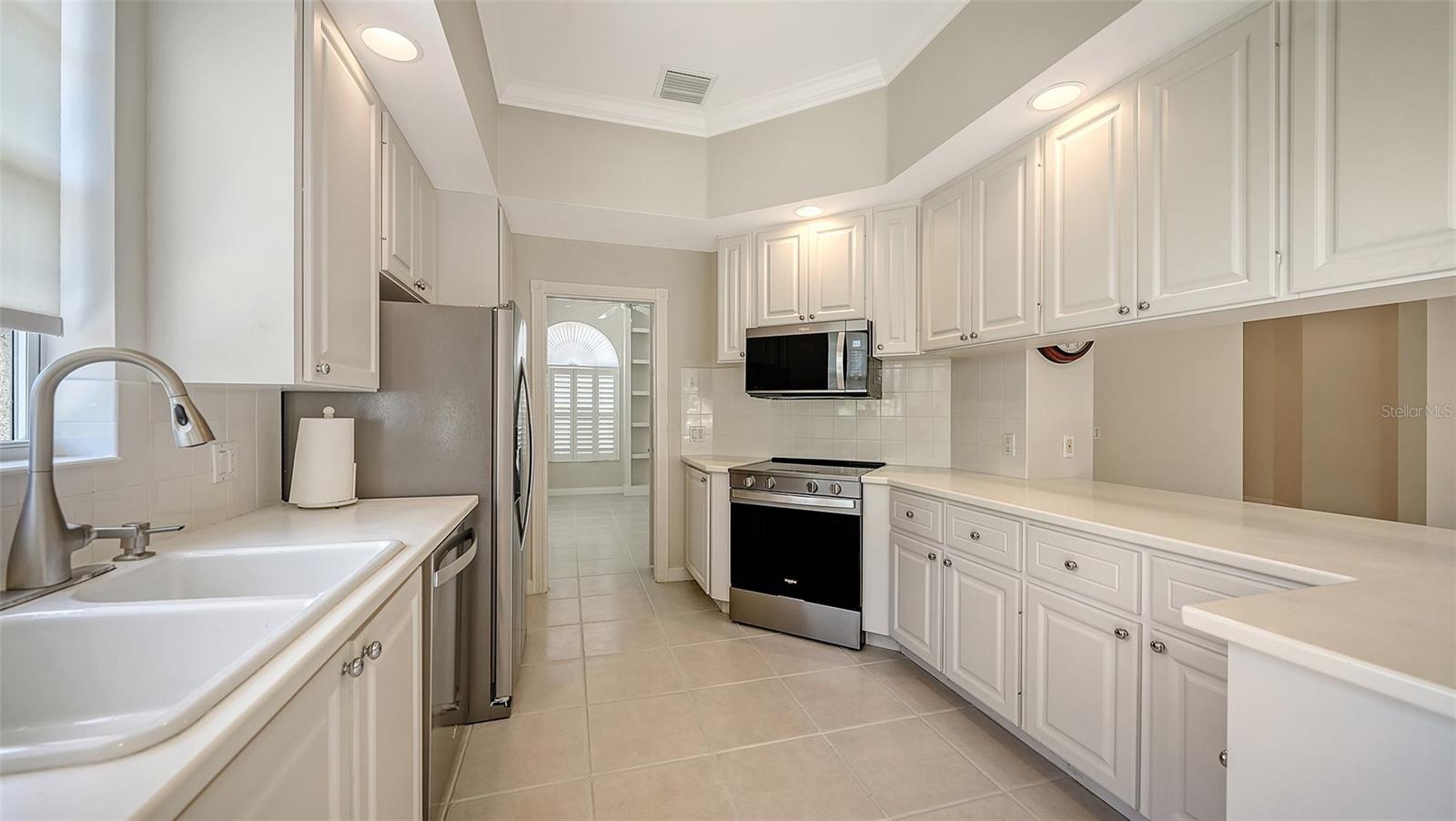 Image 25 of 100 For 7775 Uliva Way