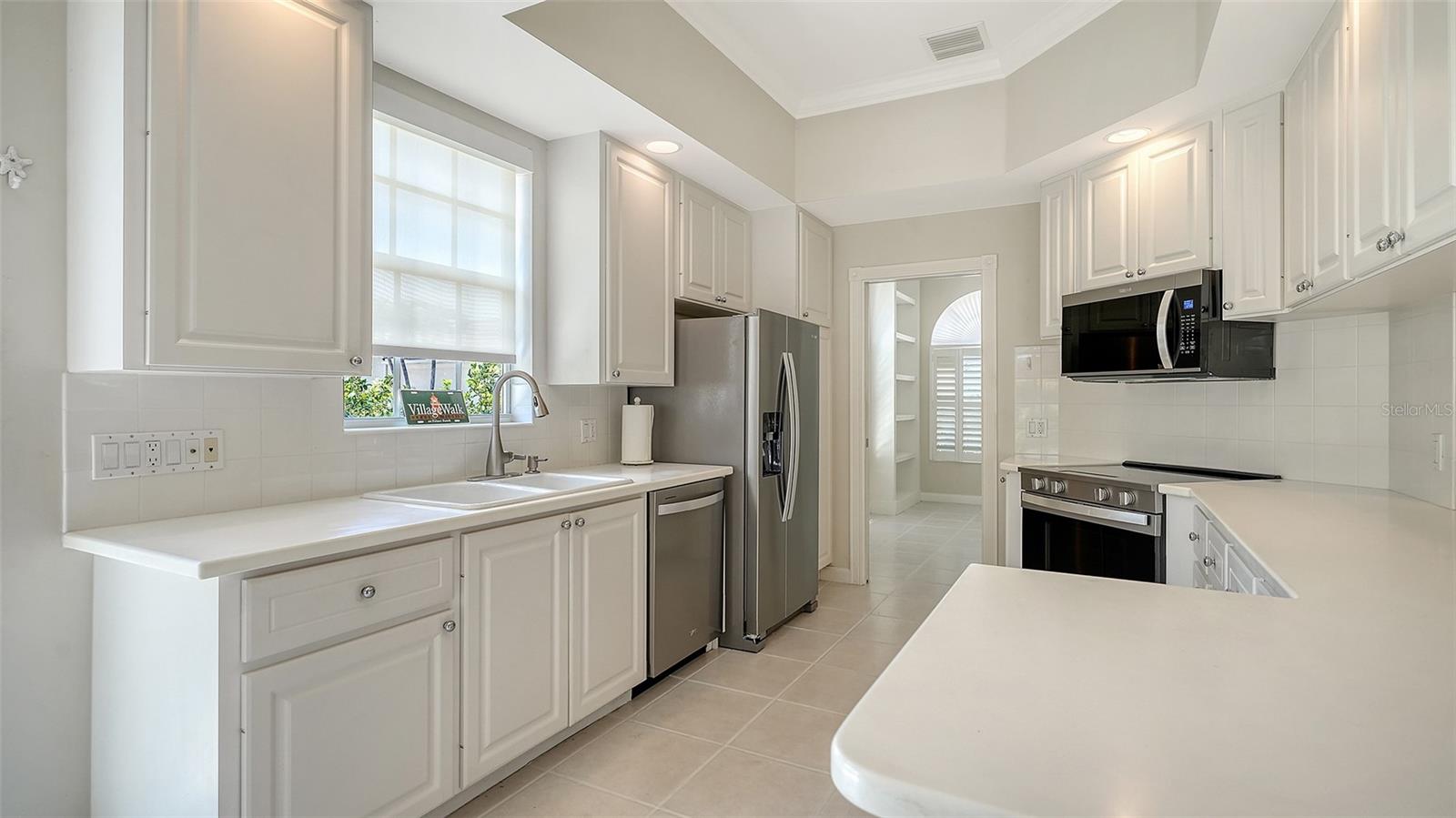 Image 27 of 100 For 7775 Uliva Way