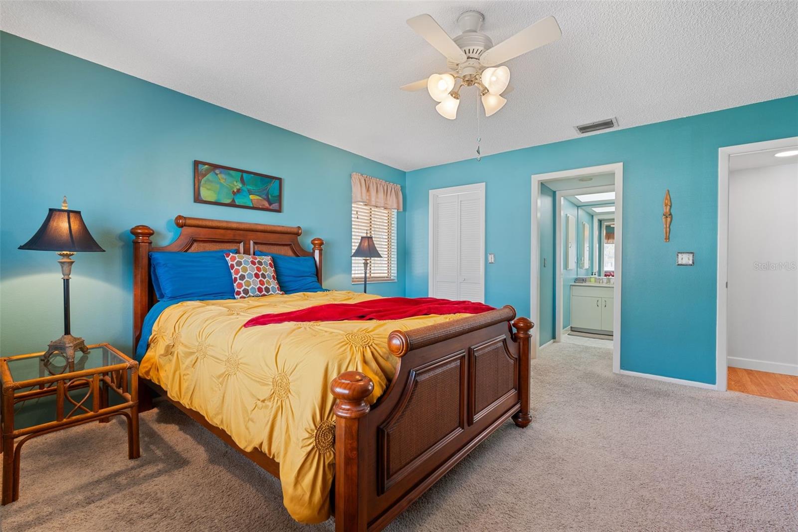 Image 23 of 49 For 808 Capri Isles Boulevard 216