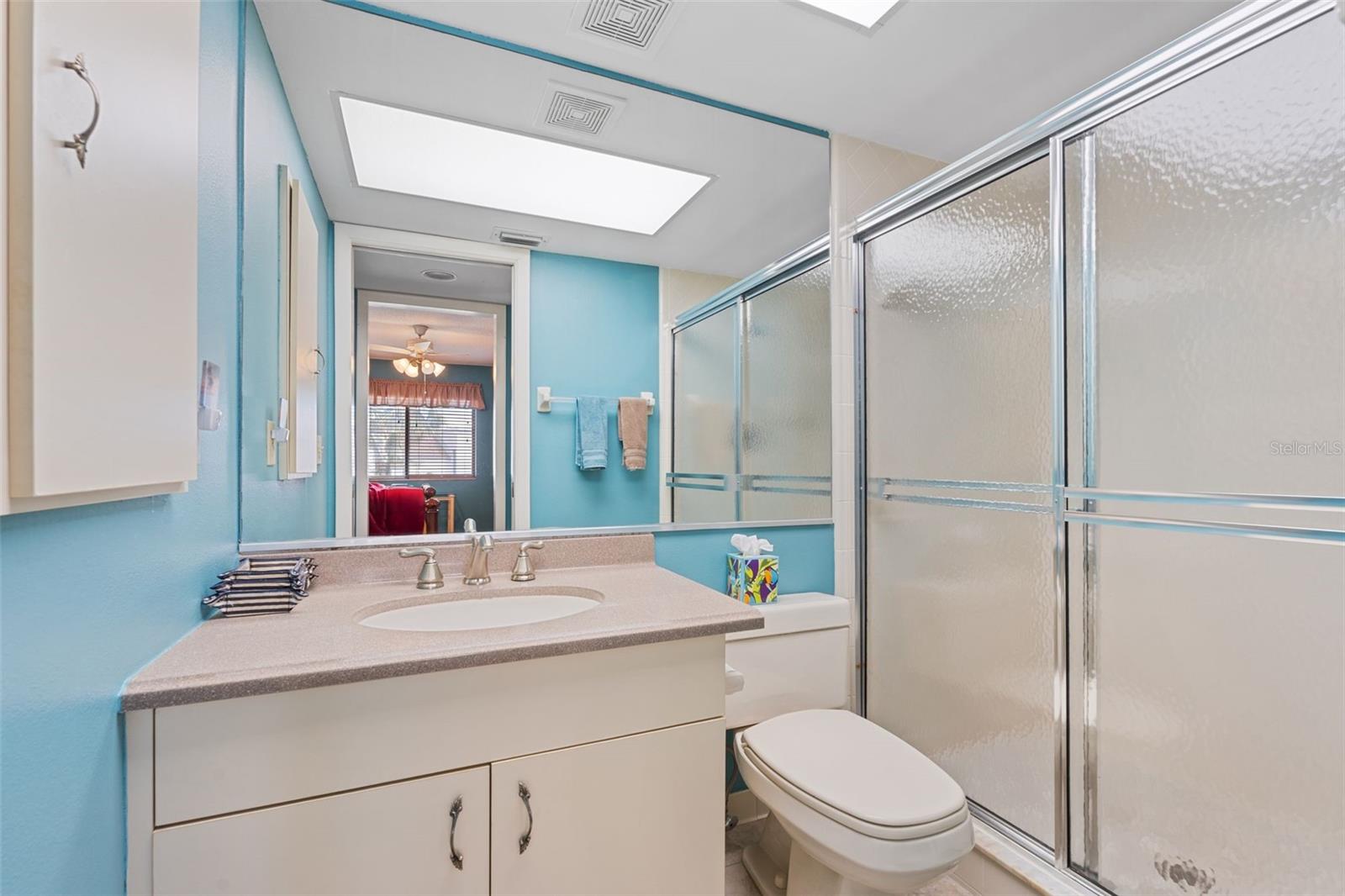 Image 25 of 49 For 808 Capri Isles Boulevard 216