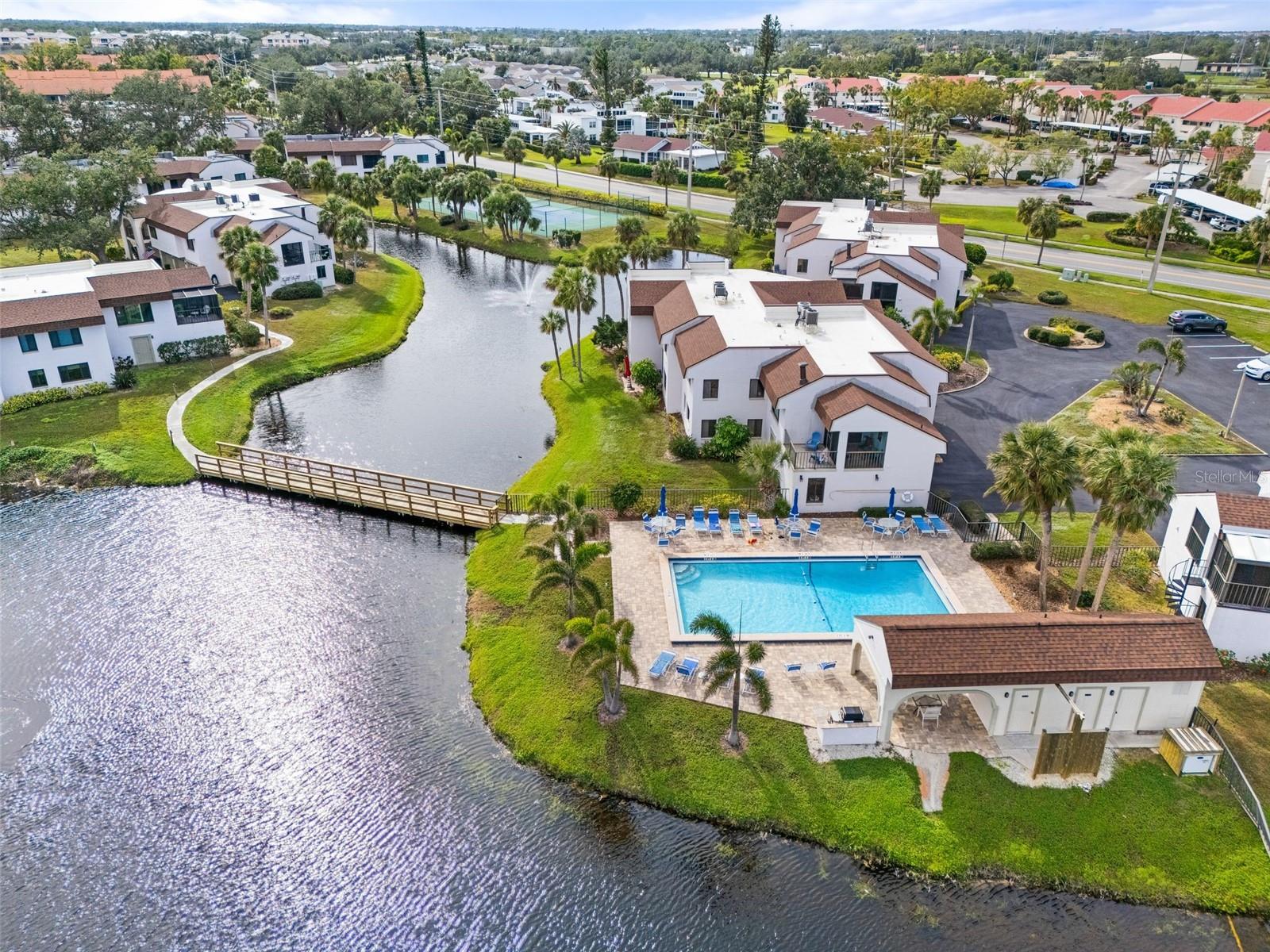 Image 41 of 49 For 808 Capri Isles Boulevard 216