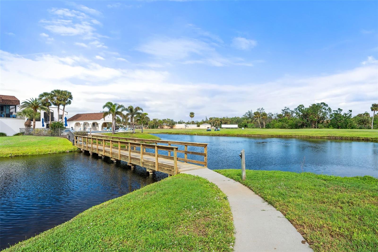 Image 42 of 49 For 808 Capri Isles Boulevard 216