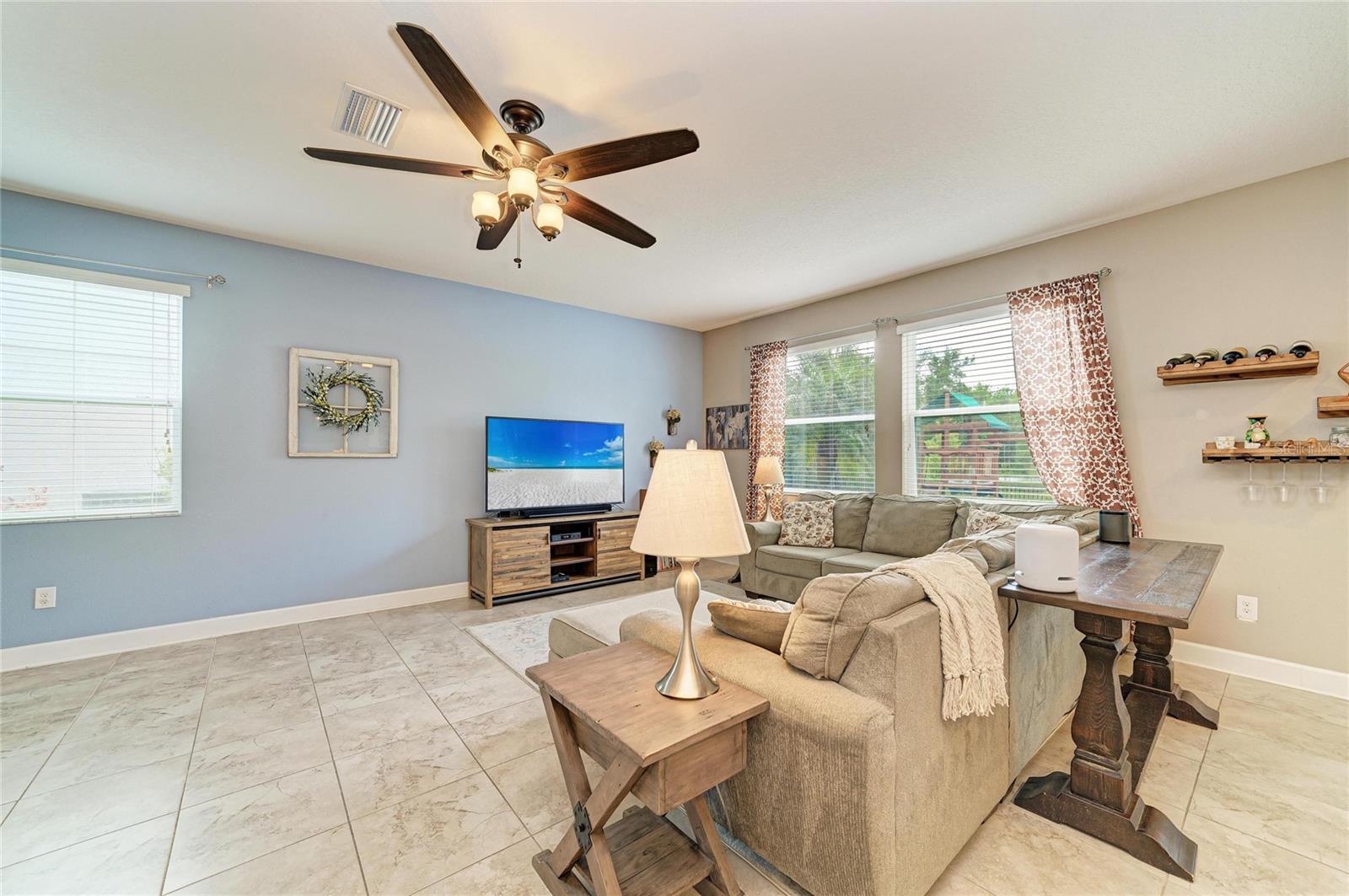 Image 13 of 57 For 8425 Nandina Drive