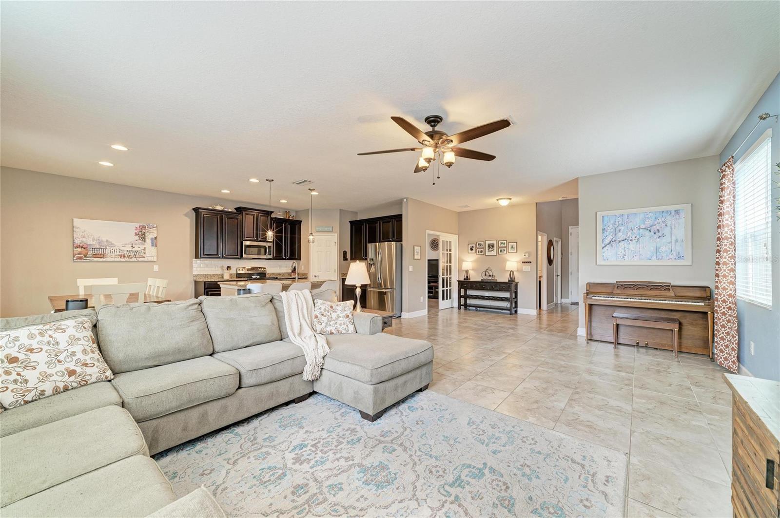 Image 15 of 57 For 8425 Nandina Drive