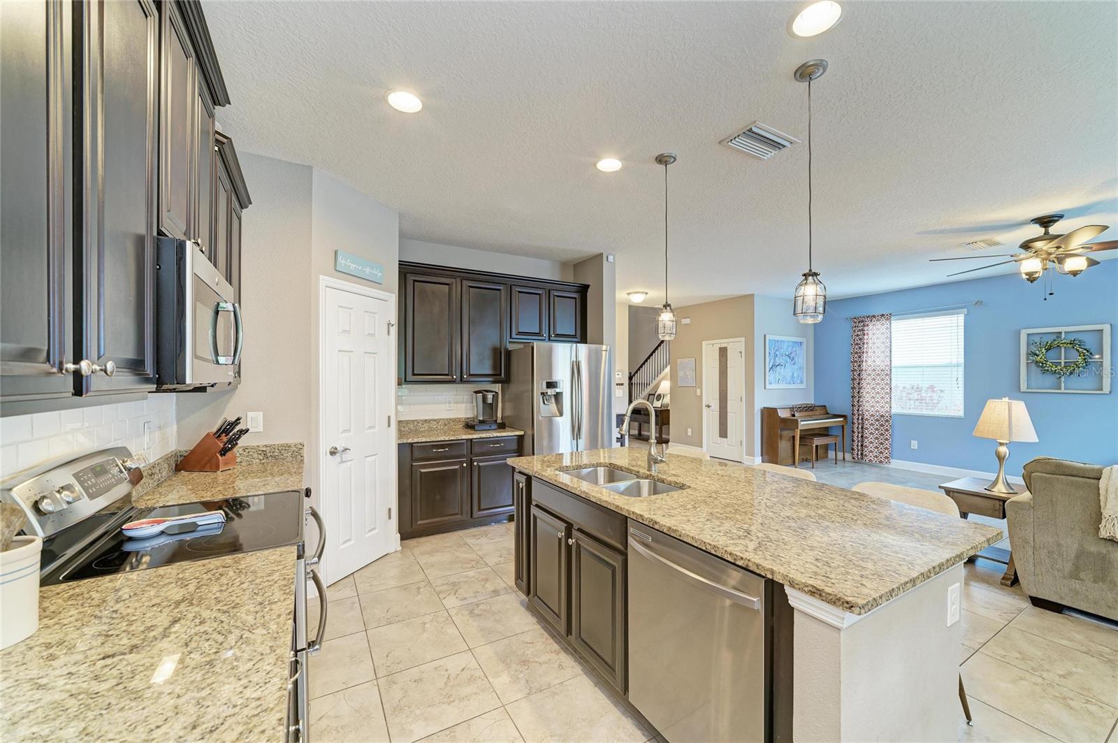 Image 22 of 57 For 8425 Nandina Drive