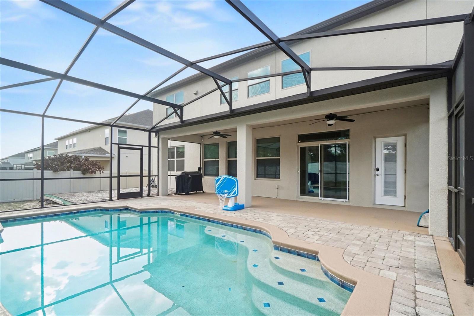 Image 35 of 39 For 17987 Gourd Neck Loop