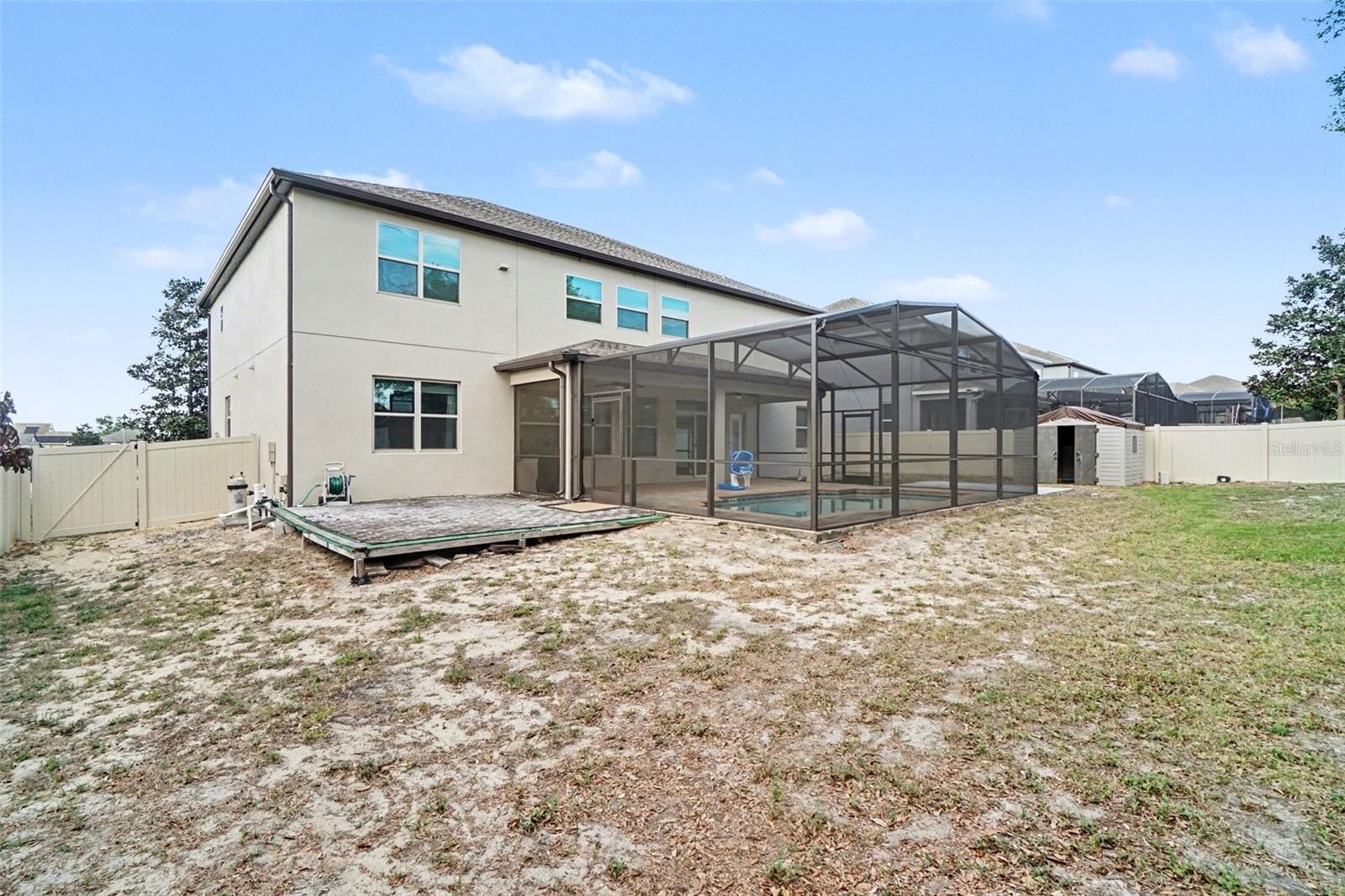 Image 36 of 39 For 17987 Gourd Neck Loop