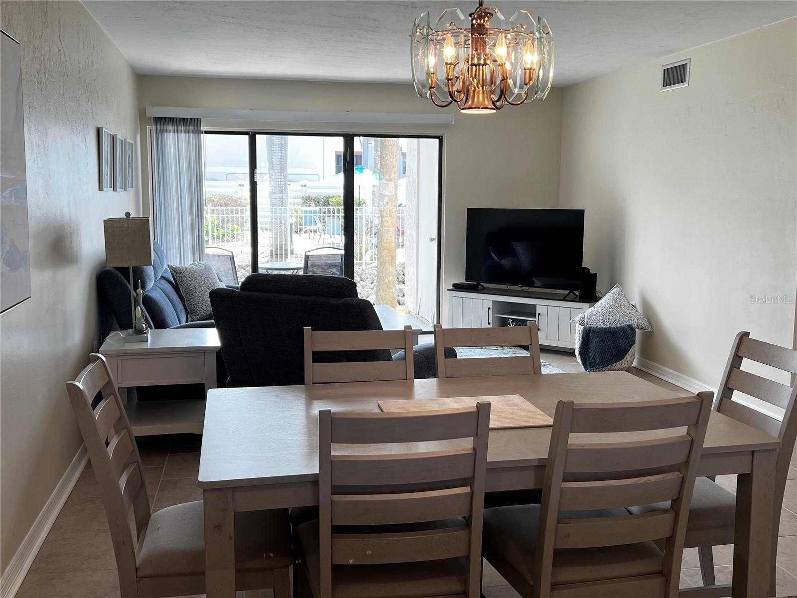 Image 7 of 40 For 1801 Gulf Drive N 125