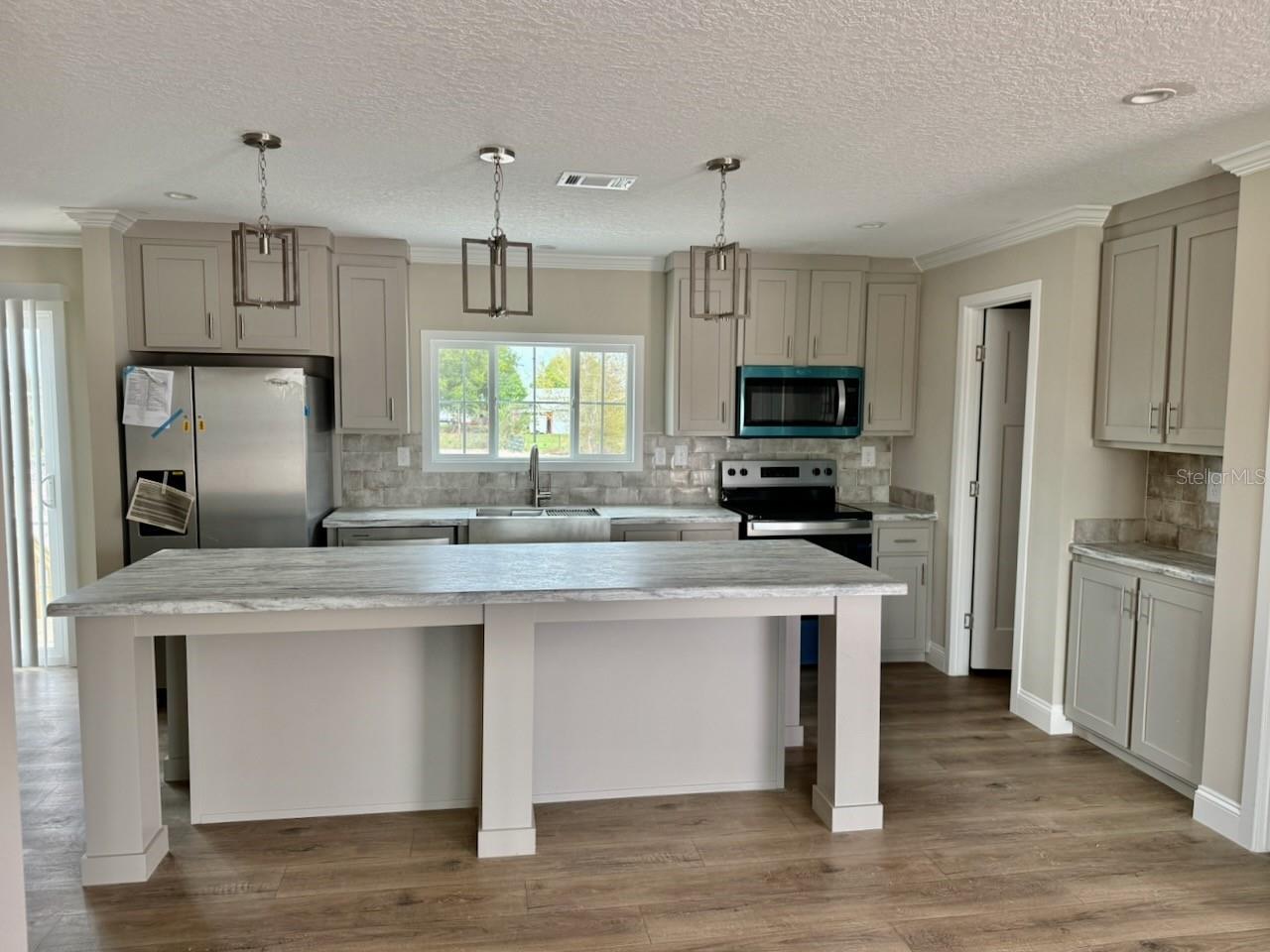 Image 11 of 56 For 15033 264th Street