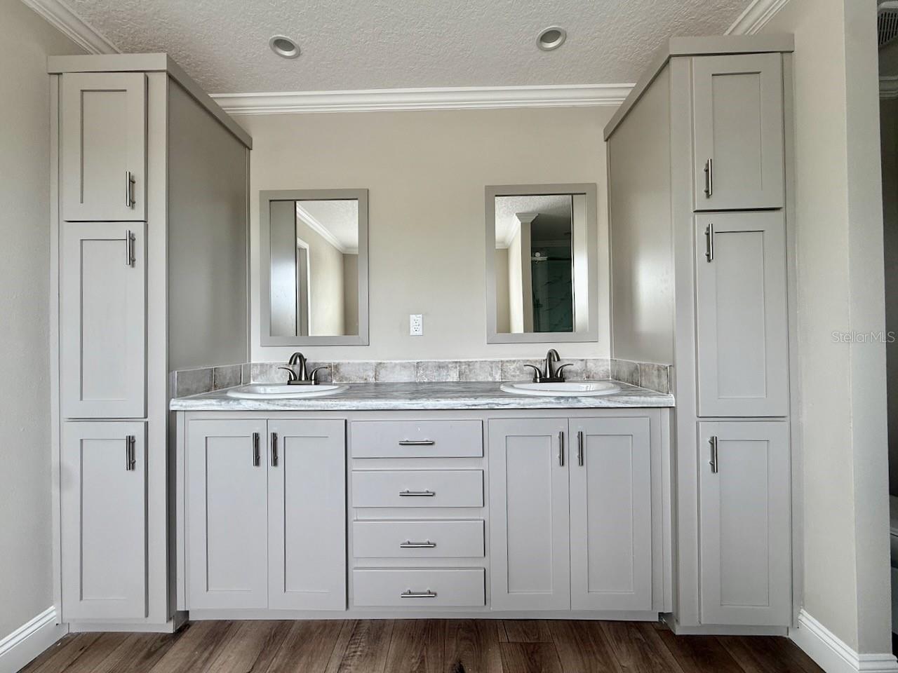 Image 24 of 56 For 15033 264th Street