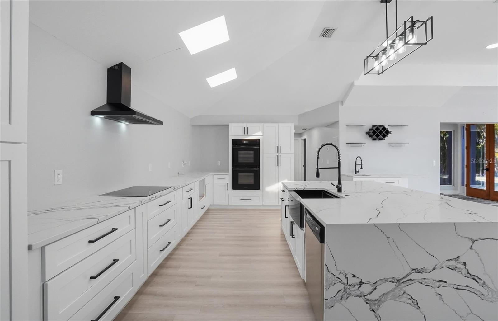 Image 9 of 15 For 10218 46th Avenue W