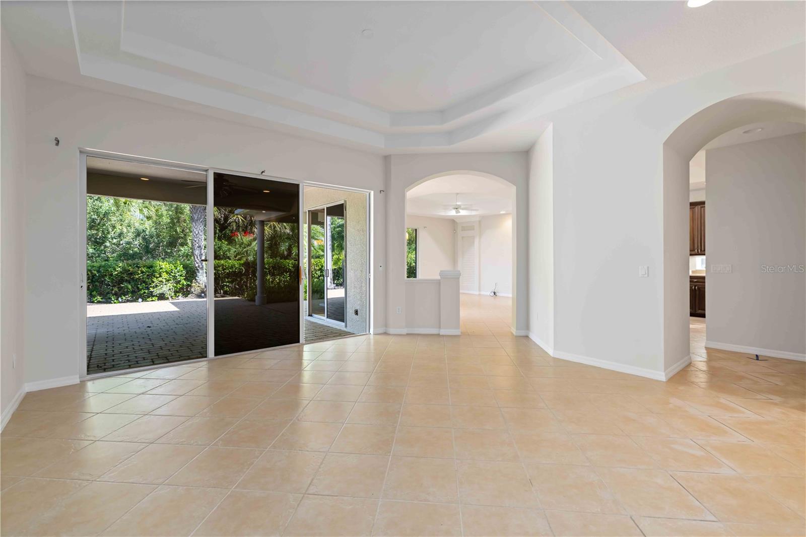 Image 11 of 54 For 7815 Ashley Circle