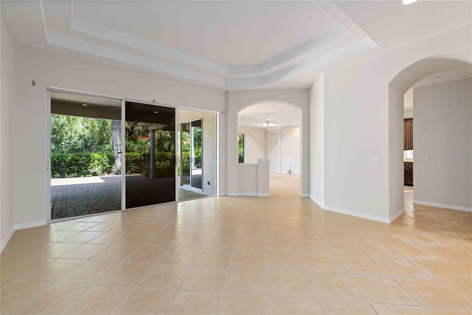 Image 20 of 54 For 7815 Ashley Circle