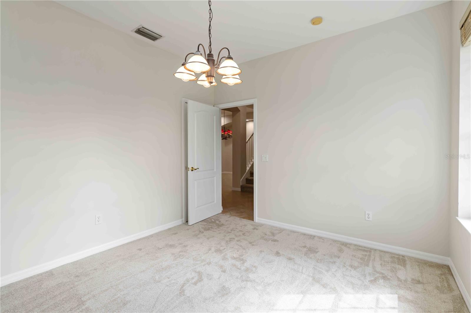 Image 24 of 54 For 7815 Ashley Circle