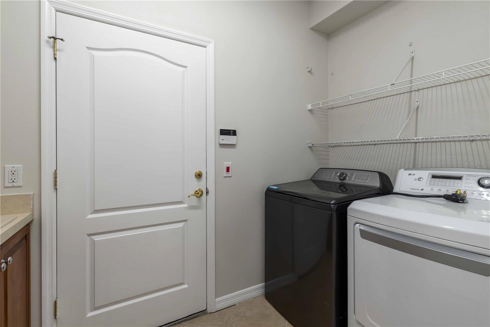 Image 28 of 54 For 7815 Ashley Circle