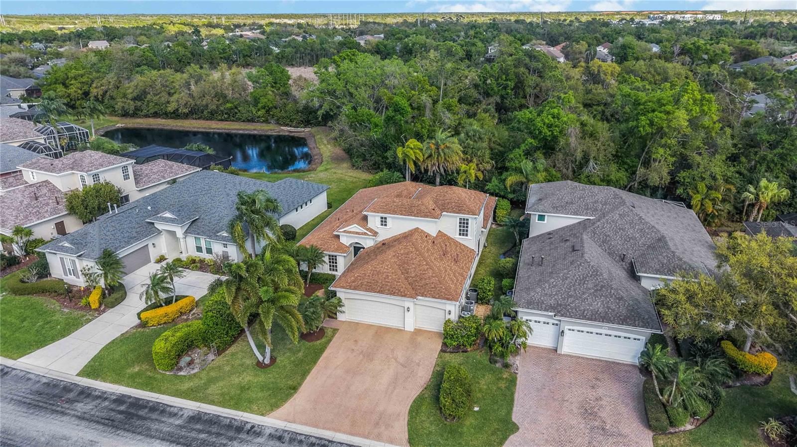 Image 31 of 54 For 7815 Ashley Circle