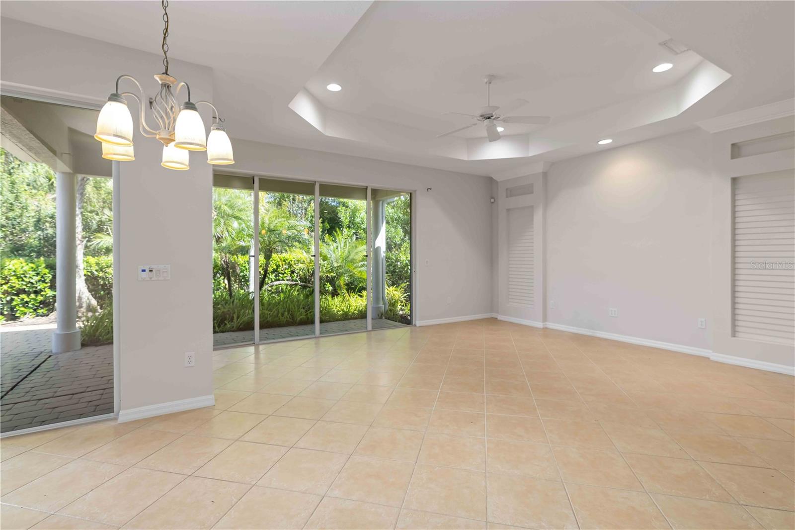 Image 6 of 54 For 7815 Ashley Circle