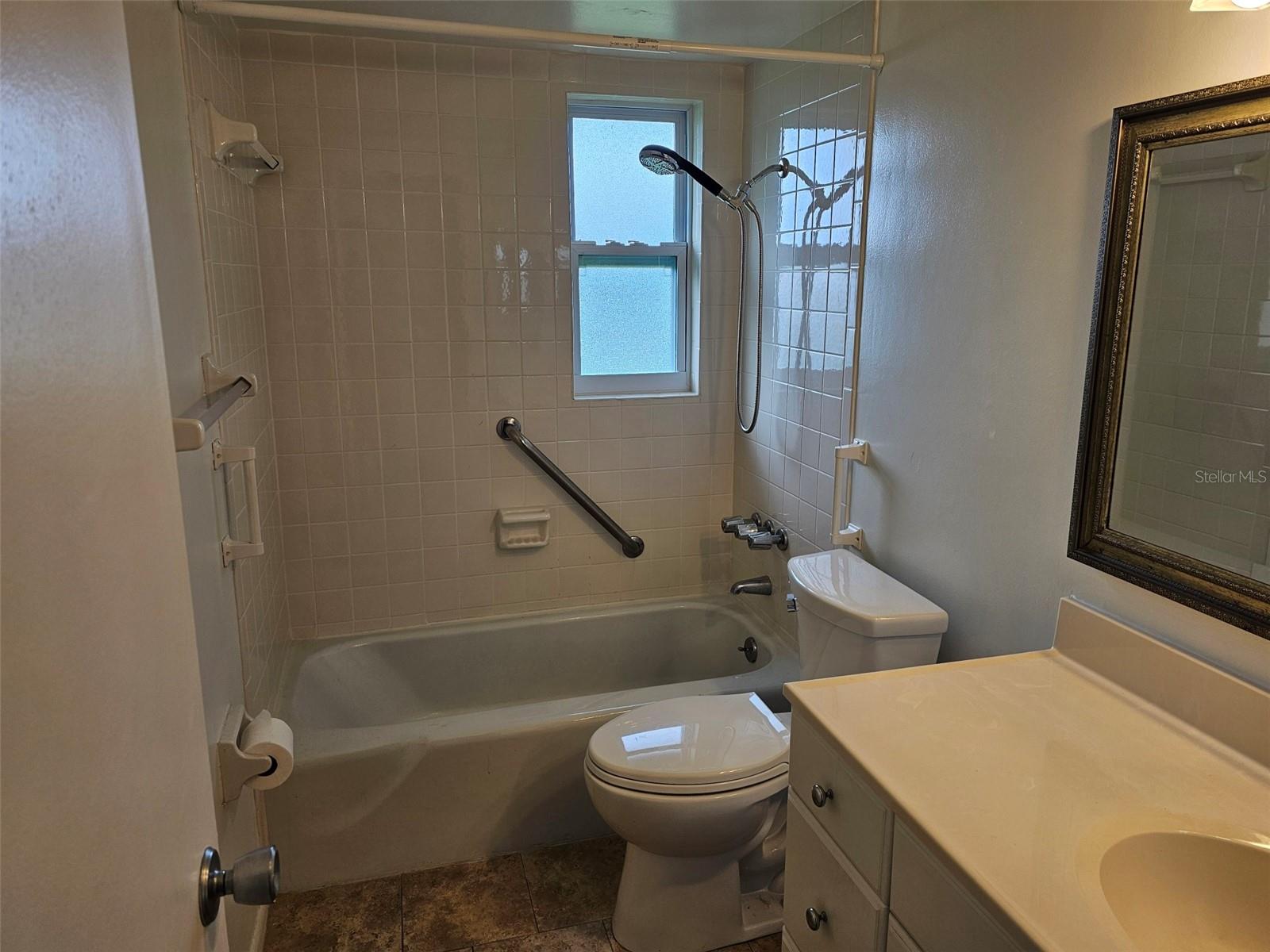 Image 13 of 23 For 3304 Mcdill Road