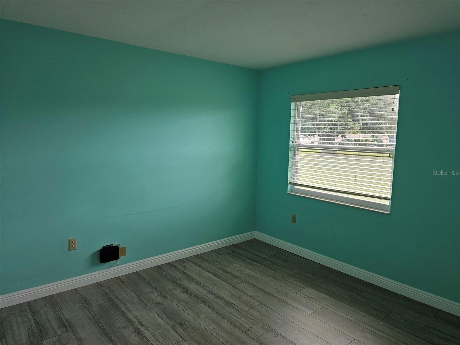 Image 14 of 23 For 3304 Mcdill Road