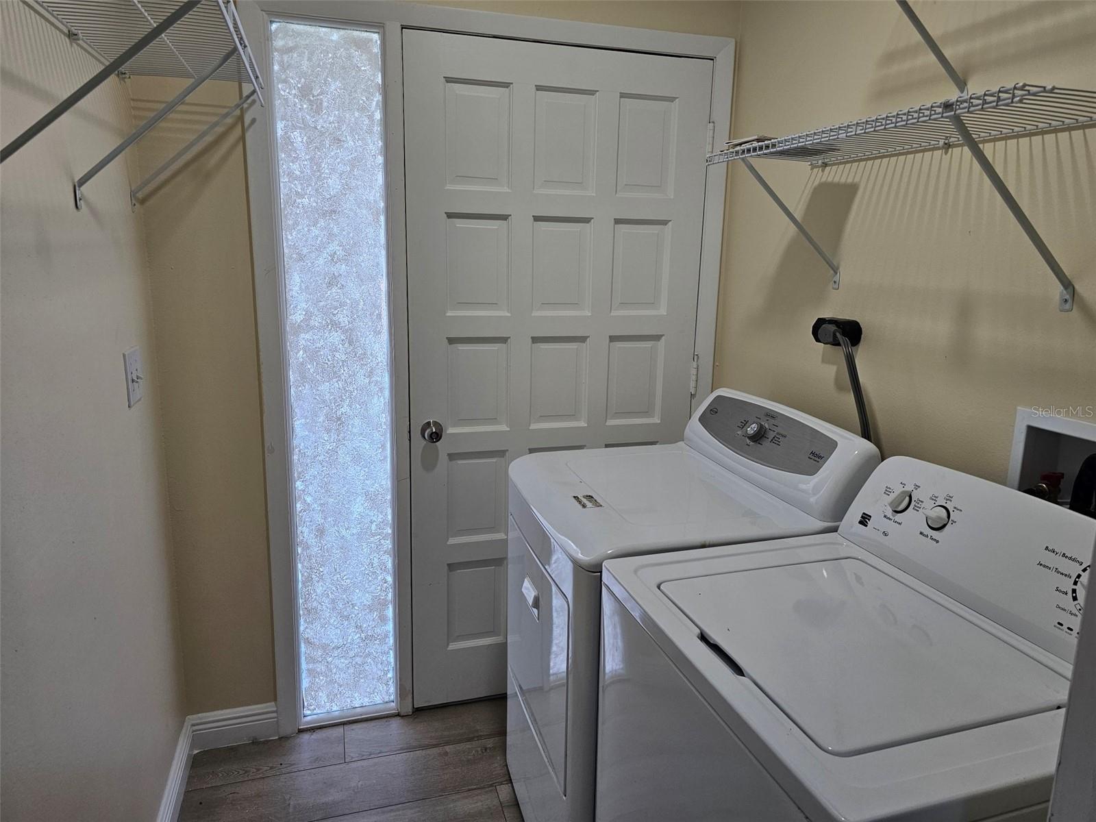 Image 17 of 23 For 3304 Mcdill Road