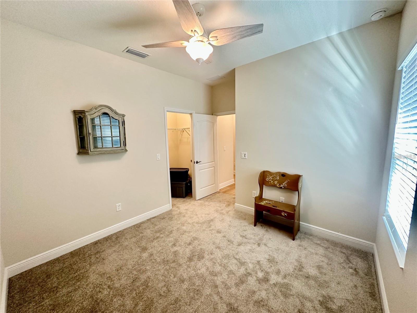 Image 23 of 25 For 2633 Star Apple Way