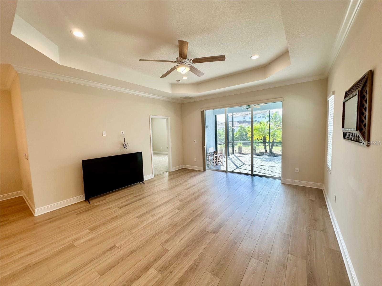 Image 9 of 25 For 2633 Star Apple Way