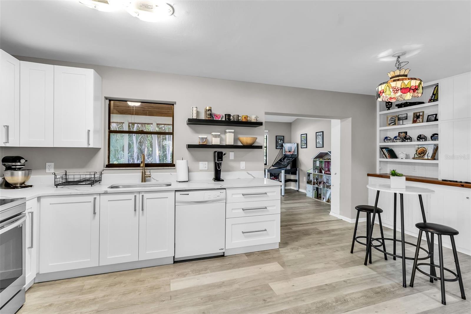 Image 11 of 45 For 3415 51st Avenue Circle W 206