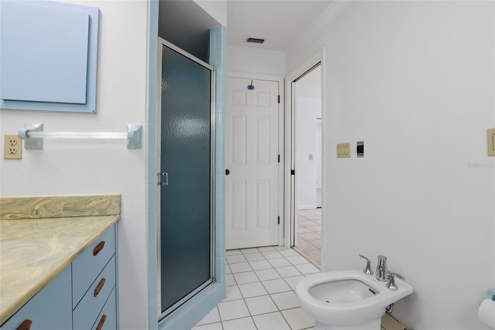 Image 21 of 46 For 7336 Curlew Street