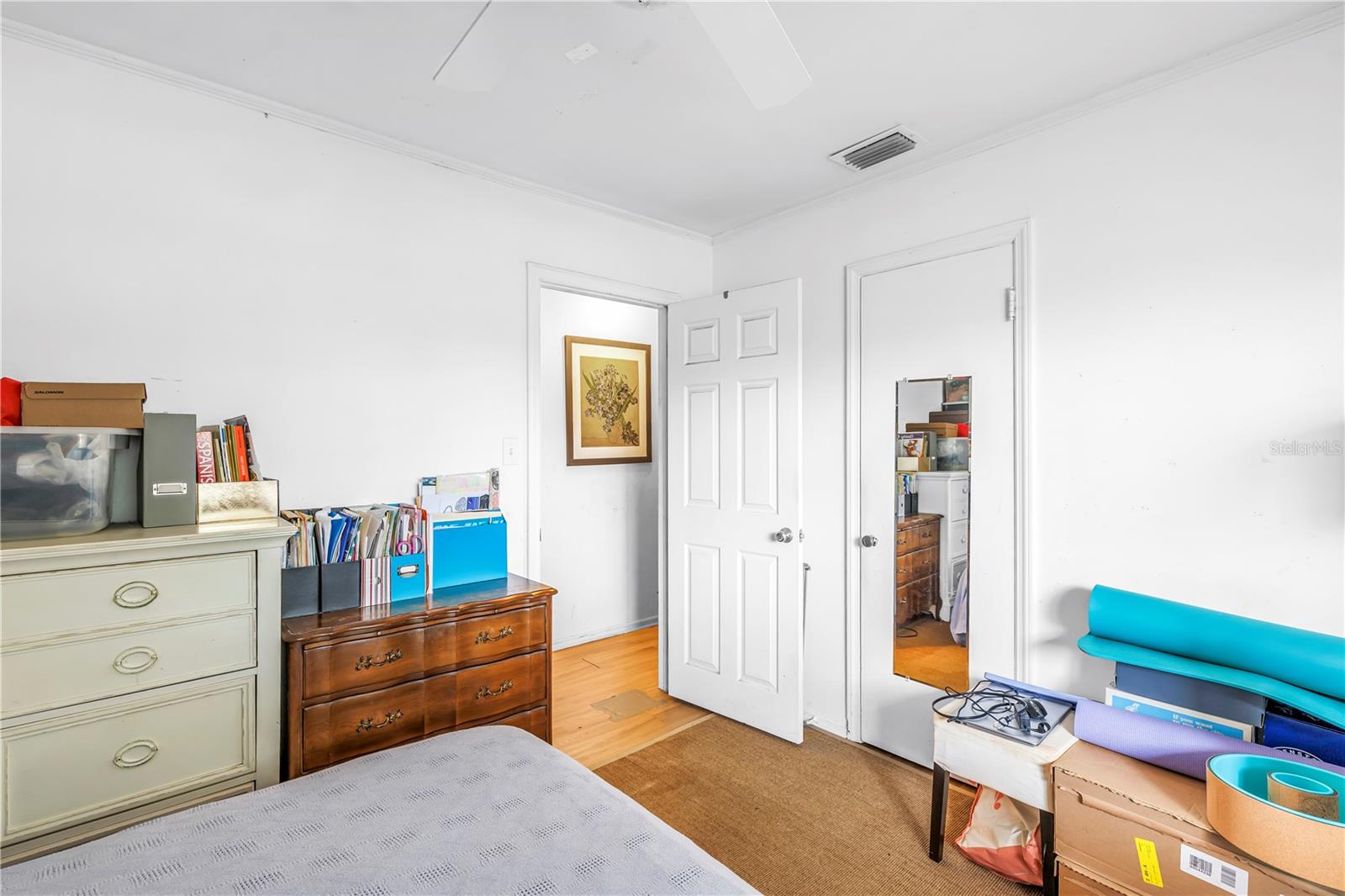 Image 16 of 24 For 2334 Prospect Street